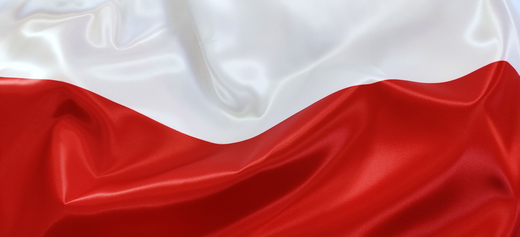Satynowa flaga Polski - ekskluzywna tkanina premium